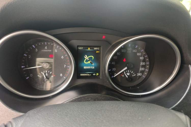 Used Haval H6 Coupe 2017 Red-Label 2.0T Automatic Two-Wheel Drive Elite Model Instrument Cluster