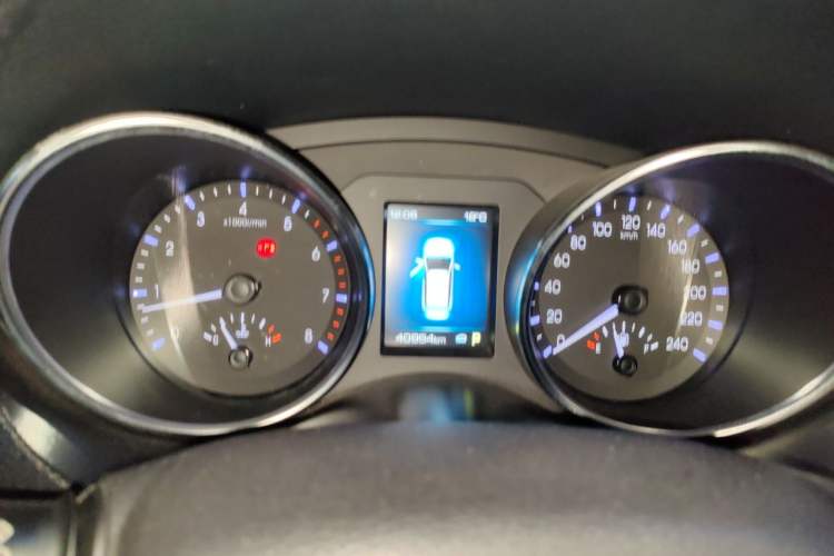 Used Haval H6 Coupe 2017 Red-Label 2.0T Automatic Two-Wheel Drive Urban Model Instrument Cluster