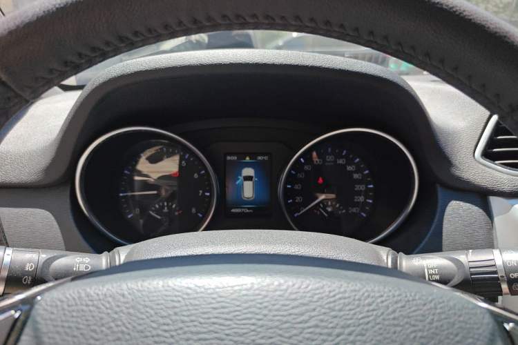 Used Haval H6 Coupe 2017 Red Label 2.0T Manual Two-Wheel-Drive Urban Model Instrument Cluster