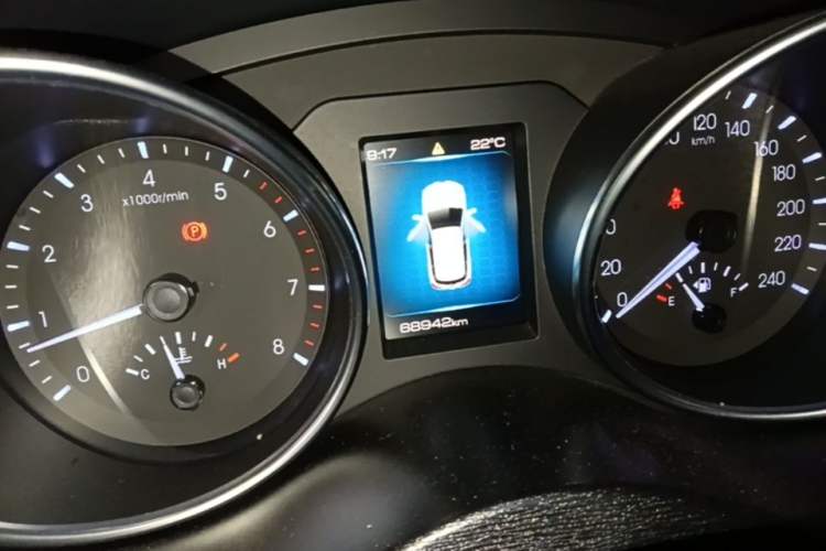 Used Haval H6 Coupe 2017 Red Label 2.0T Manual Two-Wheel Drive Elite Model Instrument Cluster