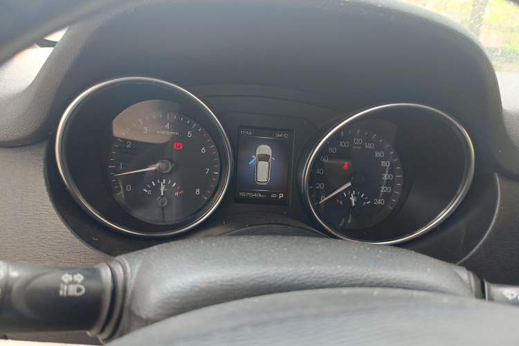 Used Haval H6 Coupe 2017 Blue Label 2.0T Automatic Two-Wheel Drive Elite Model Instrument Cluster