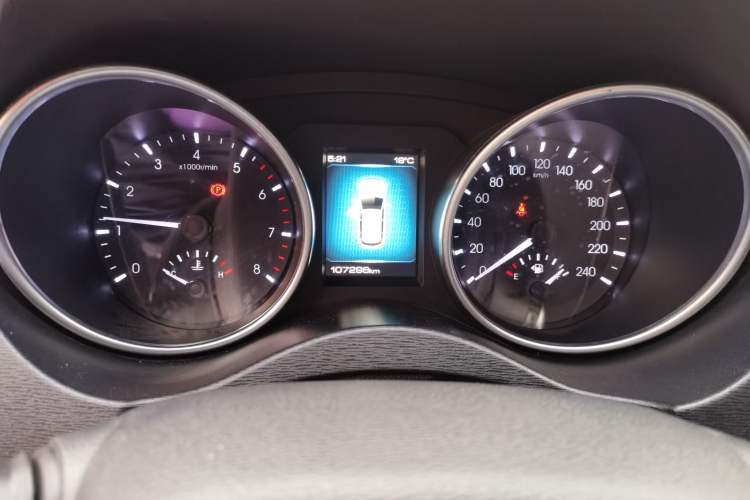 Used Haval H6 Coupe 2017 Red Label 2.0T Manual Two-Wheel-Drive Urban Model Instrument Cluster
