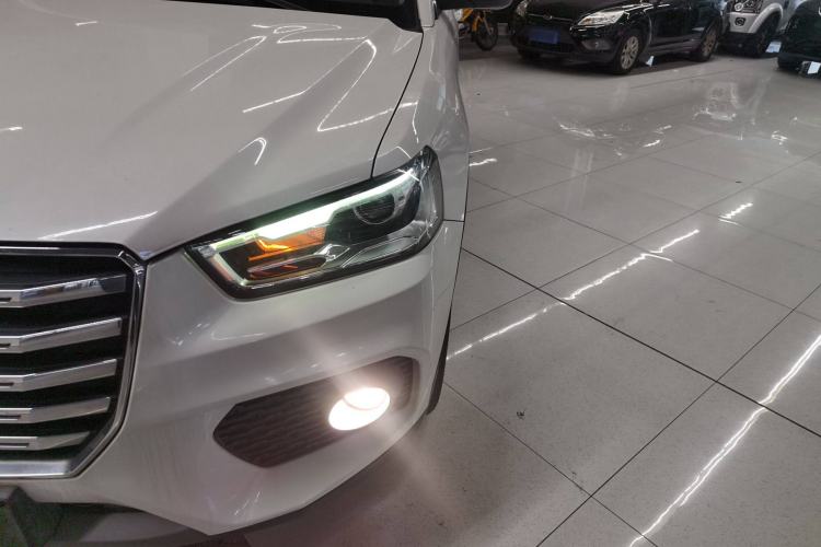 Used Haval H6 Coupe 2017 Red Label 2.0T Manual Two-Wheel Drive Elite Model Left Front Headlight