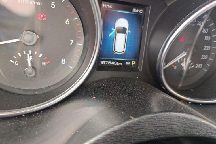 Used Haval H6 Coupe 2017 Blue Label 2.0T Automatic Two-Wheel Drive Elite Model Odometer Close Up