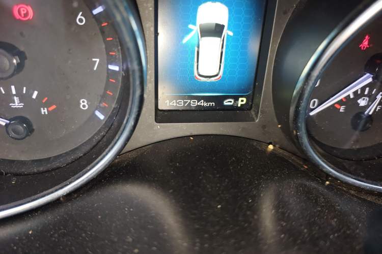 Used Haval H6 Coupe 2017 Red-Label 2.0T Automatic Two-Wheel Drive Elite Model Odometer Close Up