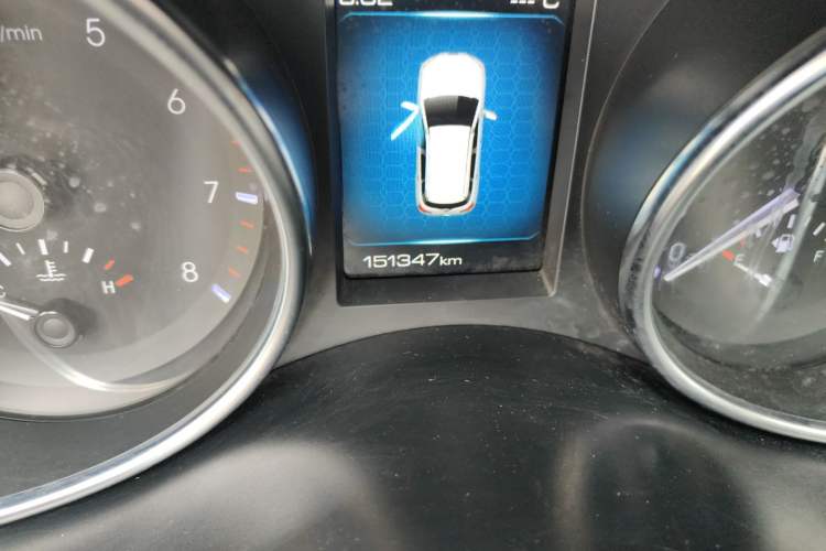 Used Haval H6 Coupe 2017 Red-Label 2.0T Automatic Two-Wheel Drive Elite Model Odometer Close Up