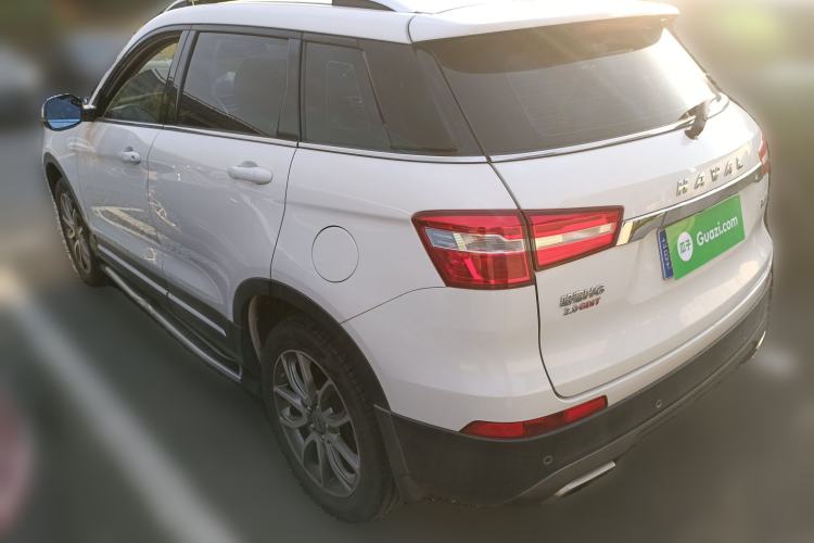 Used Haval H6 Coupe 2017 Red-Label 2.0T Automatic Two-Wheel Drive Urban Model Rear Left 45 Deg
