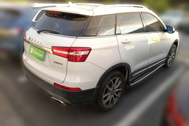 Used Haval H6 Coupe 2017 Red-Label 2.0T Automatic Two-Wheel Drive Urban Model Rear Right 45 Deg