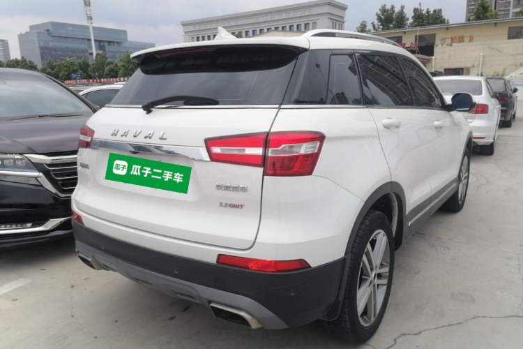 Used Haval H6 Coupe 2017 Red-Label 2.0T Automatic Two-Wheel Drive Elite Model Rear Right 45 Deg
