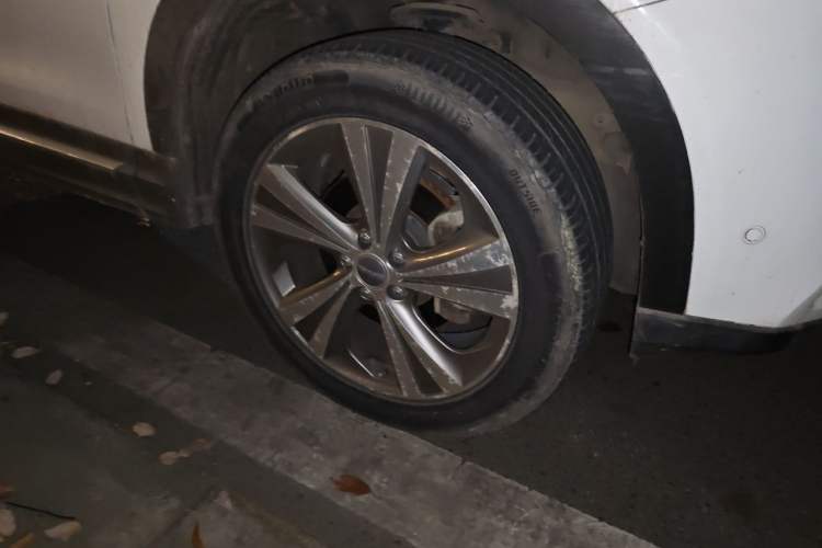 Used Haval H6 Coupe 2017 Blue Label 2.0T Automatic Two-Wheel Drive Elite Model Right Front Wheel Hub