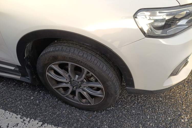 Used Haval H6 Coupe 2017 Red-Label 2.0T Automatic Two-Wheel Drive Urban Model Right Front Wheel Hub