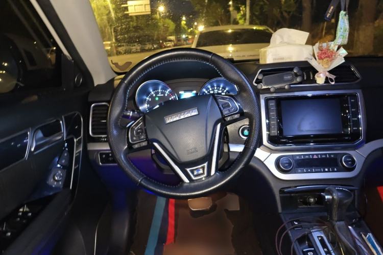 Used Haval H6 Coupe 2017 Blue Label 2.0T Automatic Two-Wheel Drive Elite Model Steering Wheel