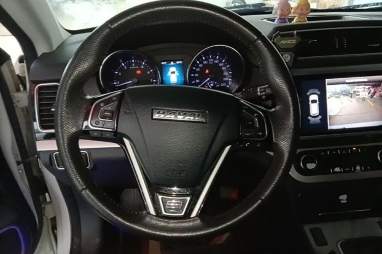 Used Haval H6 Coupe 2017 Red Label 2.0T Manual Two-Wheel Drive Elite Model Steering Wheel