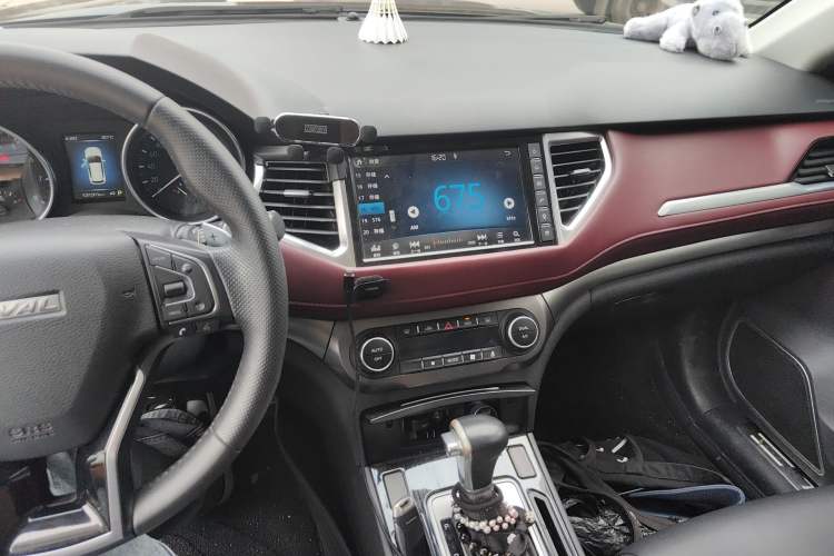 Used Haval H6 Coupe 2018 Red-Label 1.5T Automatic Two-Wheel Drive Ultra-Luxury Model Audio And AC Panel