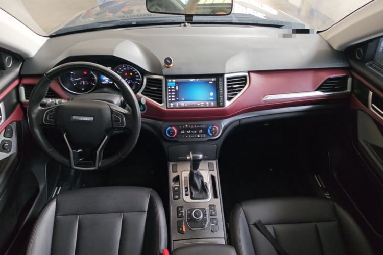 Used Haval H6 Coupe 2018 Red-Label 1.5T Automatic Two-Wheel Drive Ultra-Luxury Model Center Console