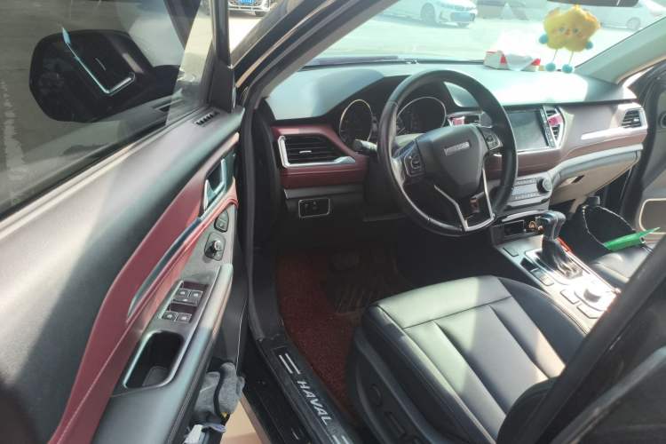 Used Haval H6 Coupe 2018 Red-Label 1.5T Automatic Two-Wheel Drive Ultra-Luxury Model Driver Seat