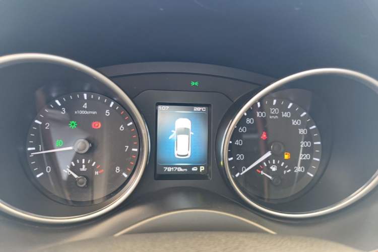 Used Haval H6 Coupe 2018 Red-Label 1.5T Automatic Two-Wheel Drive Ultra-Luxury Model Instrument Cluster