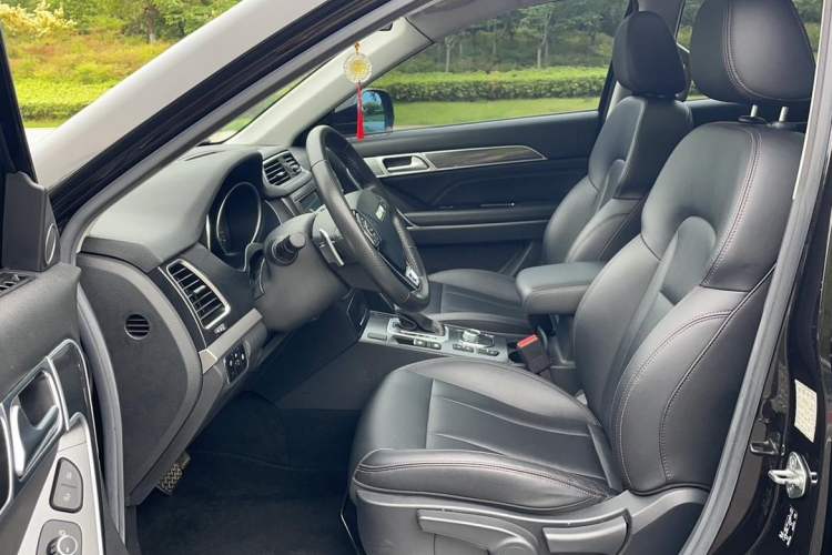 Used Haval H6 Coupe 2018 Blue Label 1.5T Automatic Two-Wheel Drive Luxury Model Interior 2