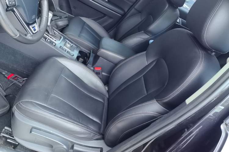 Used Haval H6 Coupe 2018 Blue Label 1.5T Automatic Two-Wheel Drive Luxury Model Left Front Seat