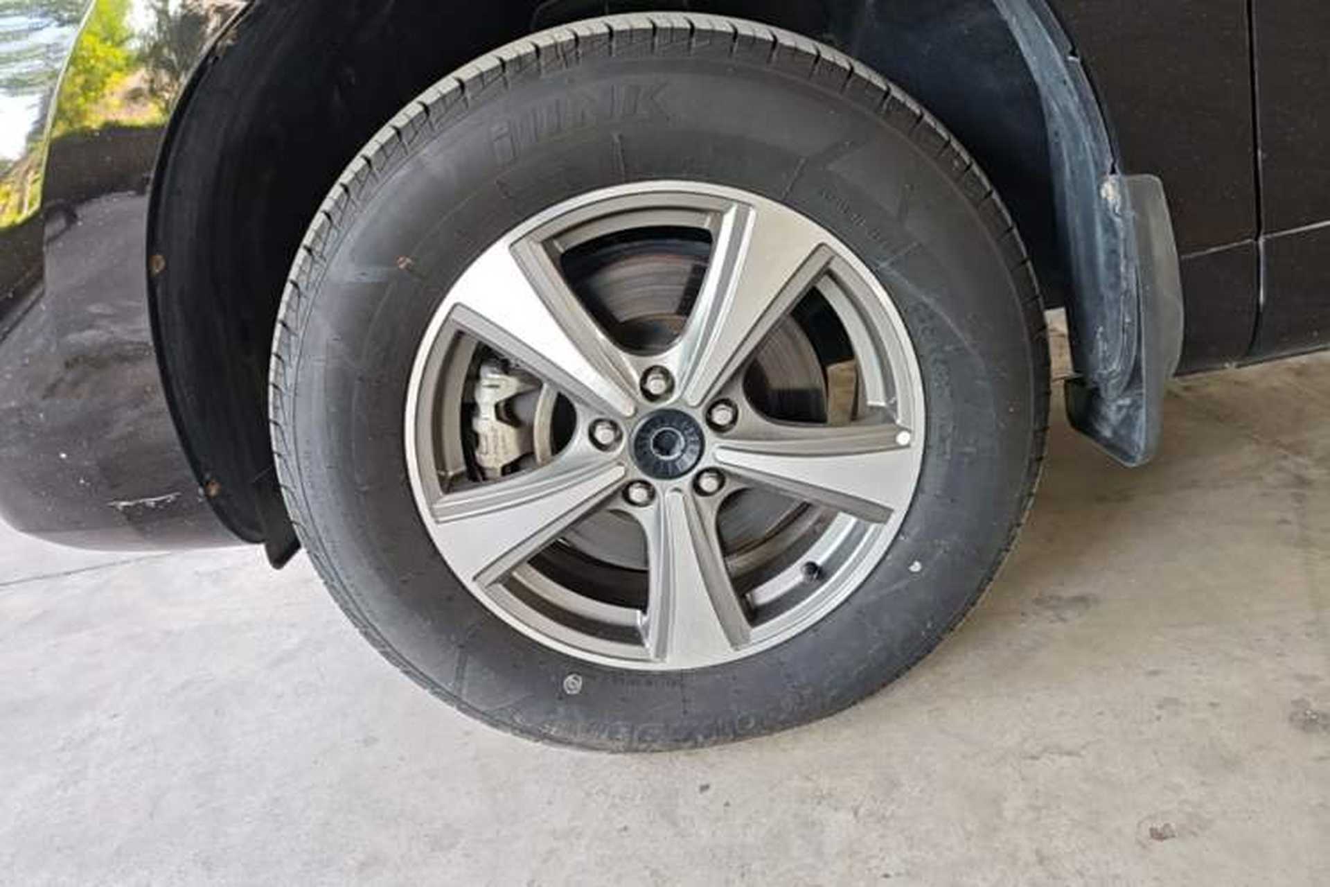 Used Haval H6 Coupe 2018 Red-Label 1.5T Automatic Two-Wheel Drive Luxury Model Left Front Wheel Hub