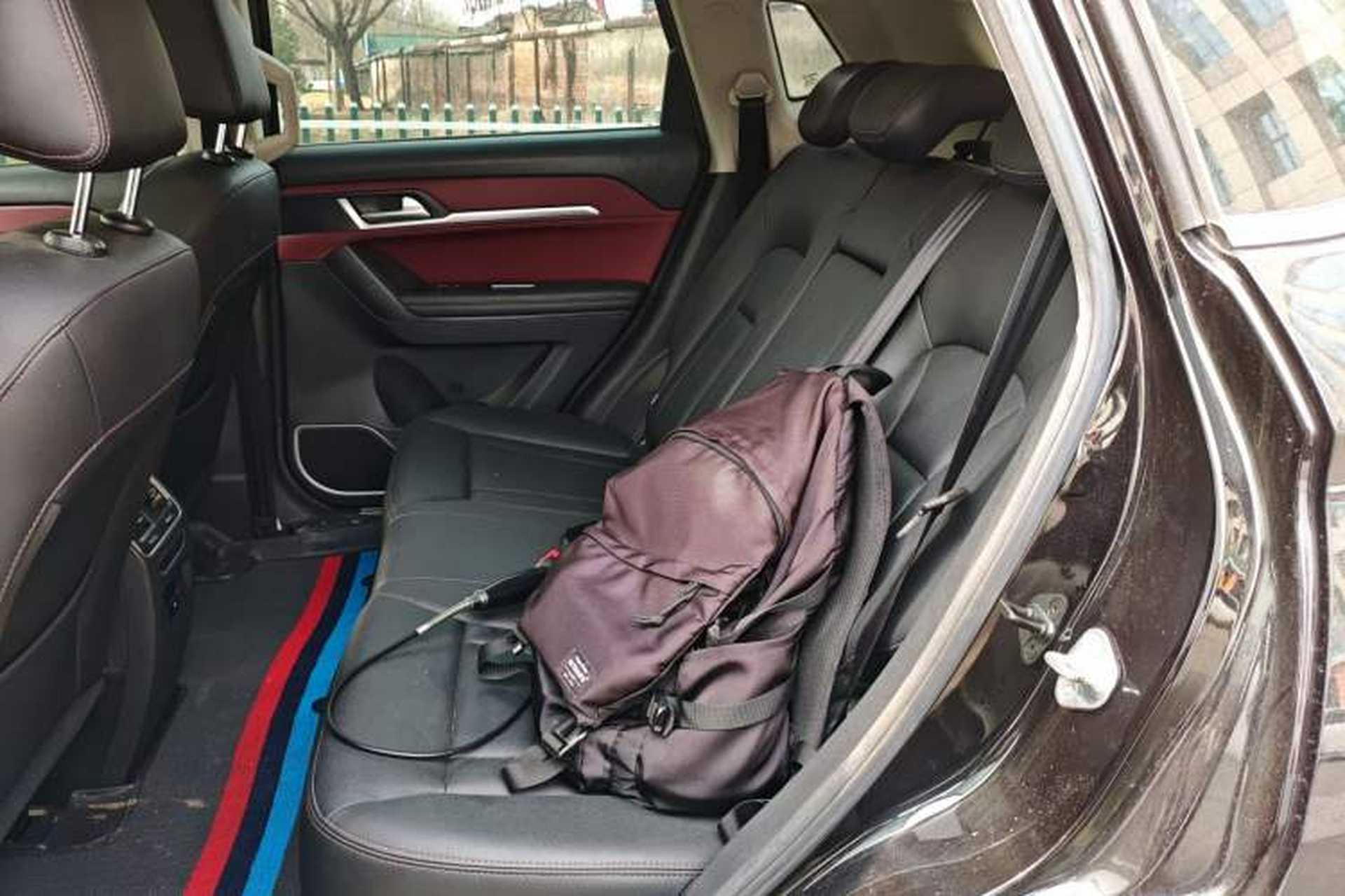 Used Haval H6 Coupe 2018 Red-Label 1.5T Automatic Two-Wheel Drive Ultra-Luxury Model Left Rear Seat
