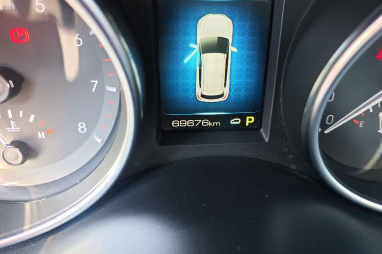 Used Haval H6 Coupe 2018 Red-Label 1.5T Automatic Two-Wheel Drive Ultra-Luxury Model Odometer Close Up