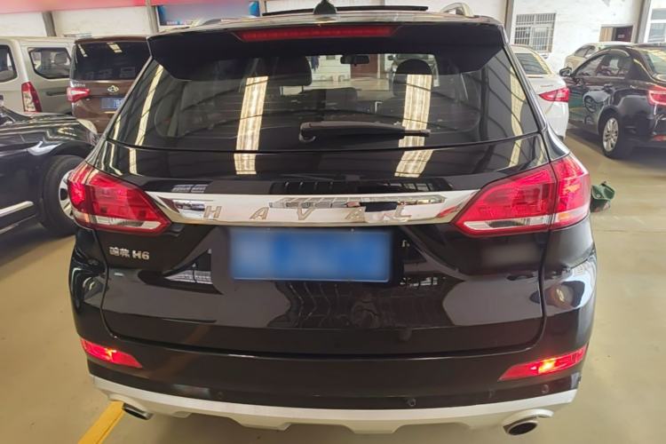 Used Haval H6 Coupe 2018 Red-Label 1.5T Automatic Two-Wheel Drive Ultra-Luxury Model Rear