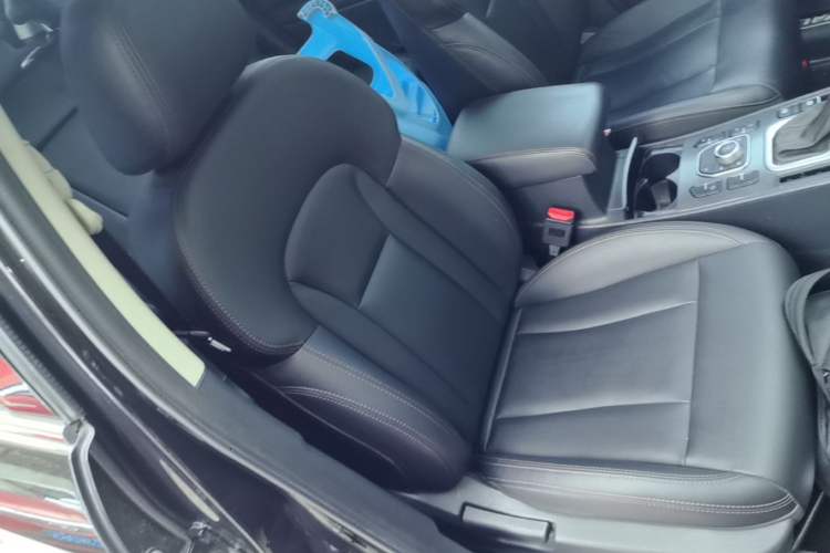 Used Haval H6 Coupe 2018 Blue Label 1.5T Automatic Two-Wheel Drive Luxury Model Right Front Seat