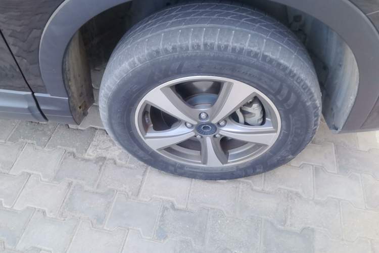 Used Haval H6 Coupe 2018 Blue Label 1.5T Automatic Two-Wheel Drive Ultra-Luxury Model Right Front Wheel Hub