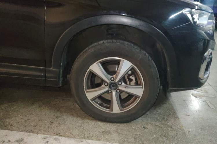 Used Haval H6 Coupe 2018 Blue Label 1.5T Automatic Two-Wheel Drive Luxury Model Right Front Wheel Hub