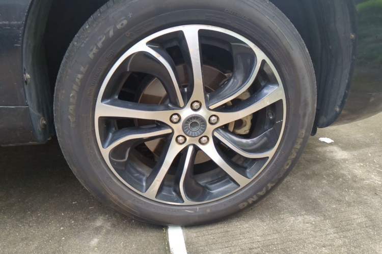 Used Haval H6 Coupe 2018 Red-Label 1.5T Automatic Two-Wheel Drive Ultra-Luxury Model Right Front Wheel Hub