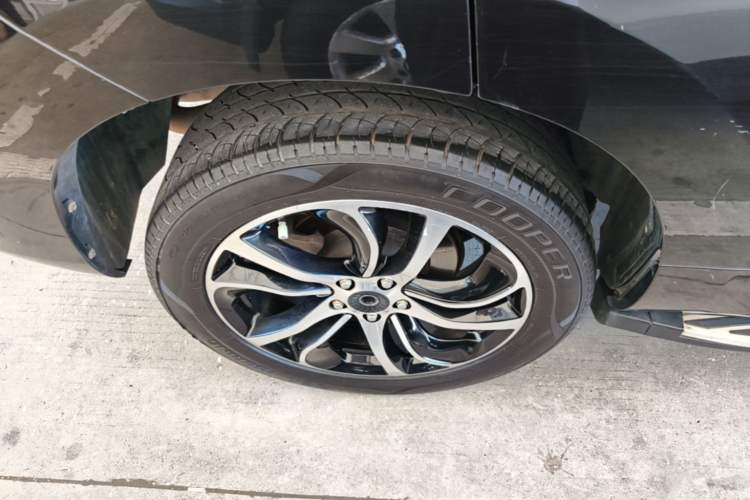 Used Haval H6 Coupe 2018 Red-Label 1.5T Automatic Two-Wheel Drive Ultra-Luxury Model Right Rear Wheel Hub