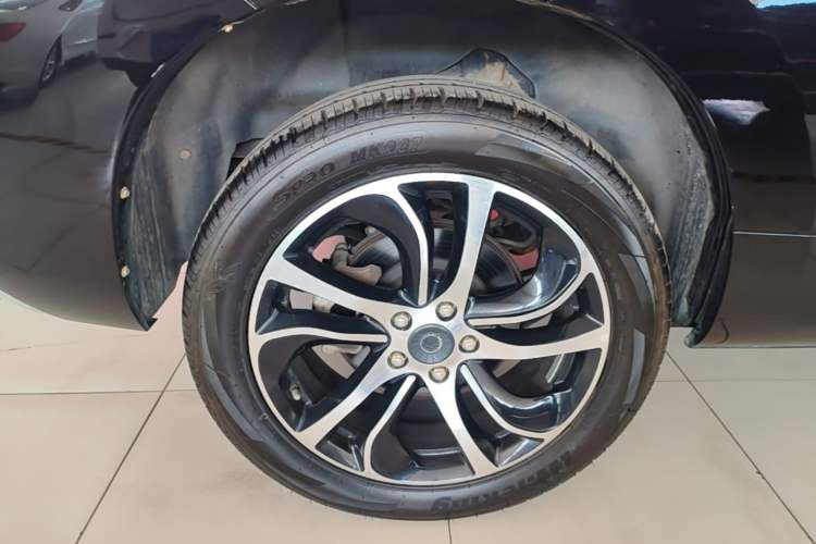 Used Haval H6 Coupe 2018 Red-Label 1.5T Automatic Two-Wheel Drive Ultra-Luxury Model Right Rear Wheel Hub