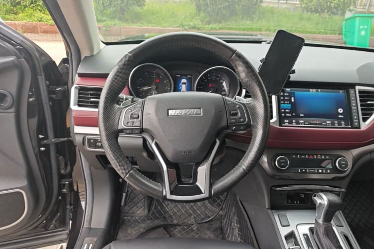 Used Haval H6 Coupe 2018 Red-Label 1.5T Automatic Two-Wheel Drive Ultra-Luxury Model Steering Wheel