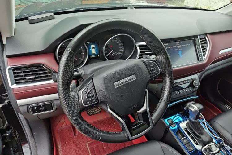 Used Haval H6 Coupe 2018 Red-Label 1.5T Automatic Two-Wheel Drive Ultra-Luxury Model Steering Wheel
