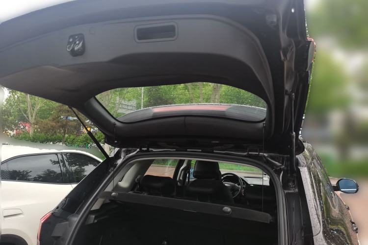 Used Haval H6 Coupe 2018 Red-Label 1.5T Automatic Two-Wheel Drive Ultra-Luxury Model Trunk