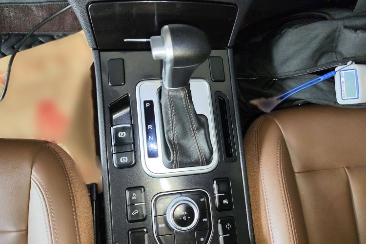 Used Haval H6 Coupe 2018 Blue Label 1.5T Automatic Two-Wheel Drive Ultra-Luxury Model Gear Lever