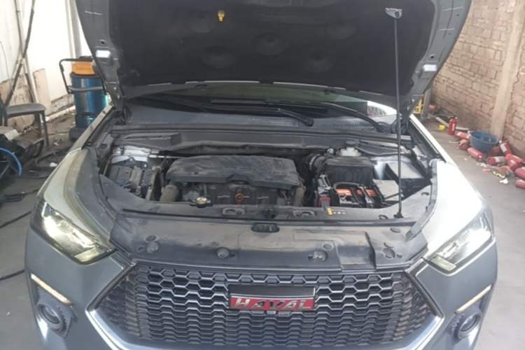 Used Haval H6 Coupe 2018 Red-Label 1.5T Automatic Two-Wheel Drive Ultra-Luxury Model Engine Bay