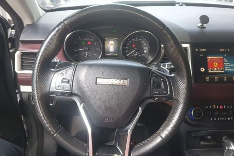 Used Haval H6 Coupe 2018 Red-Label 1.5T Automatic Two-Wheel Drive Ultra-Luxury Model Steering Wheel