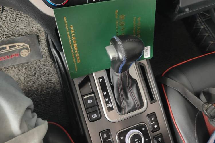 Used Haval H6 Coupe 2018 Blue Label 1.5T Automatic Two-Wheel Drive Ultra-Luxury Model Gear Lever