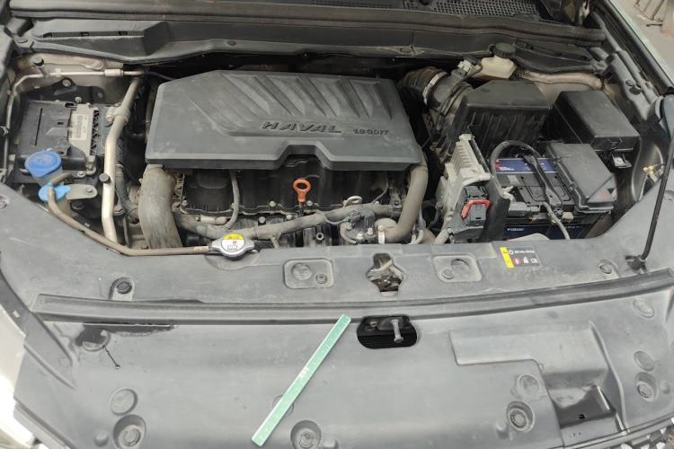 Used Haval H6 Coupe 2018 Red-Label 1.5T Automatic Two-Wheel Drive Ultra-Luxury Model Engine Bay