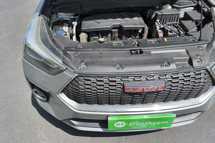 Used Haval H6 Coupe 2018 Red-Label 1.5T Automatic Two-Wheel Drive Ultra-Luxury Model Engine Bay Right