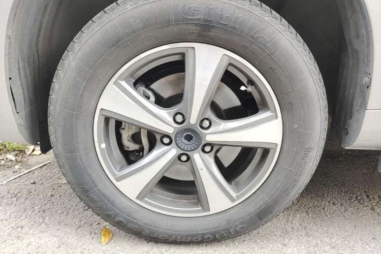 Used Haval H6 Coupe 2018 Red-Label 1.5T Automatic Two-Wheel Drive Luxury Model Exterior 4