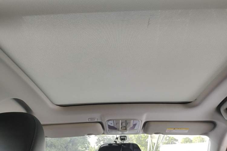 Used Haval H6 Coupe 2018 Red-Label 1.5T Automatic Two-Wheel Drive Luxury Model Headliner