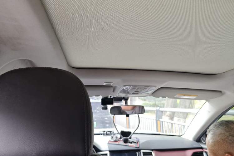 Used Haval H6 Coupe 2018 Red-Label 1.5T Automatic Two-Wheel Drive Ultra-Luxury Model Headliner