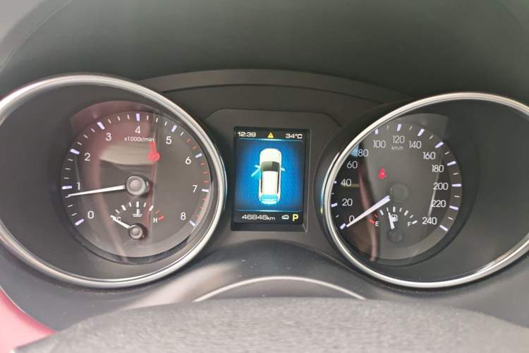 Used Haval H6 Coupe 2018 Red-Label 1.5T Automatic Two-Wheel Drive Ultra-Luxury Model Instrument Cluster