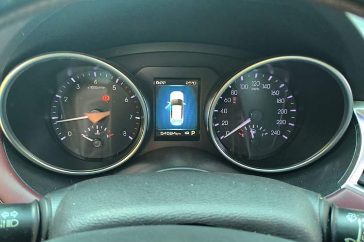 Used Haval H6 Coupe 2018 Red-Label 1.5T Automatic Two-Wheel Drive Ultra-Luxury Model Instrument Cluster