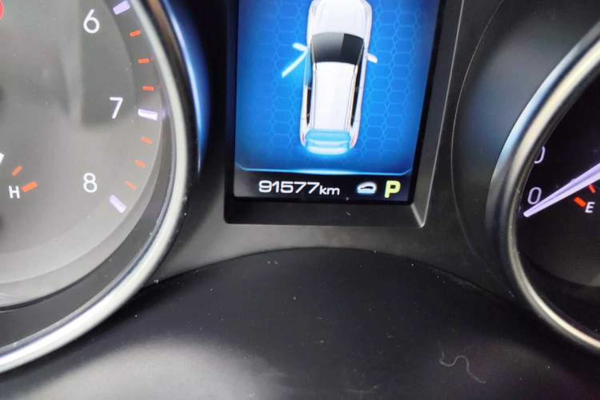 Used Haval H6 Coupe 2018 Red-Label 1.5T Automatic Two-Wheel Drive Luxury Model Odometer Close Up