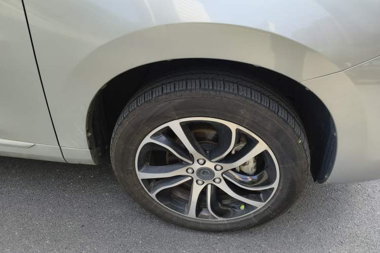 Used Haval H6 Coupe 2018 Red-Label 1.5T Automatic Two-Wheel Drive Ultra-Luxury Model Right Front Wheel Hub