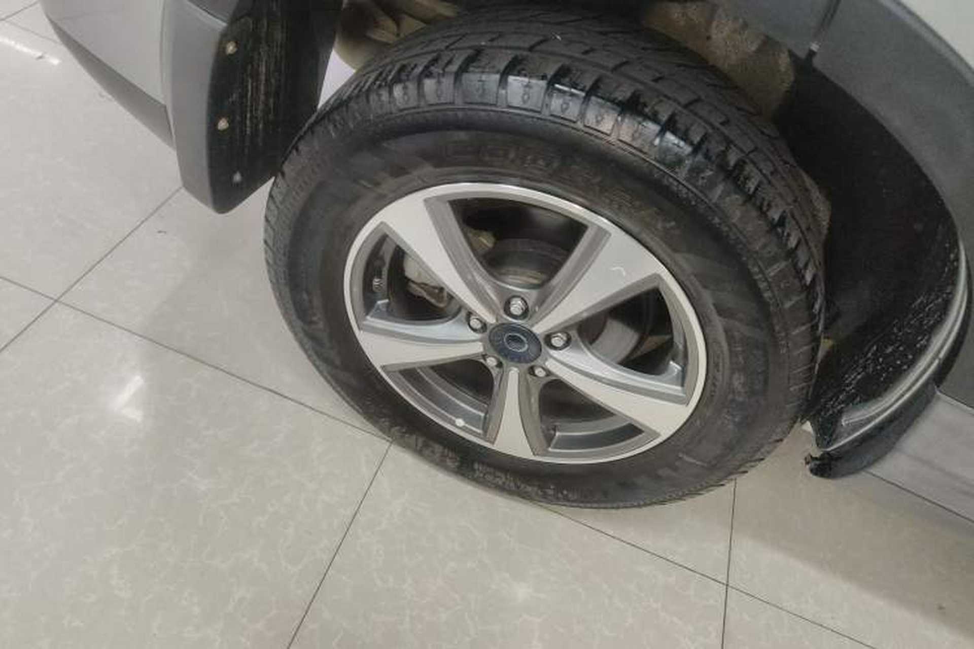 Used Haval H6 Coupe 2018 Blue Label 1.5T Automatic Two-Wheel Drive Ultra-Luxury Model Right Rear Wheel Hub